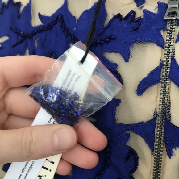 Alice and Olivia Tamika Royal Blue & Nude Dress - Picture 7 of 9